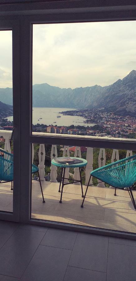 Appartement Beautiful view à Kotor Extérieur photo